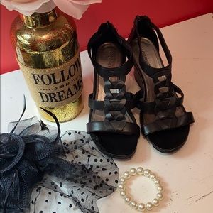 COVINGTON SANDALS WEDGES